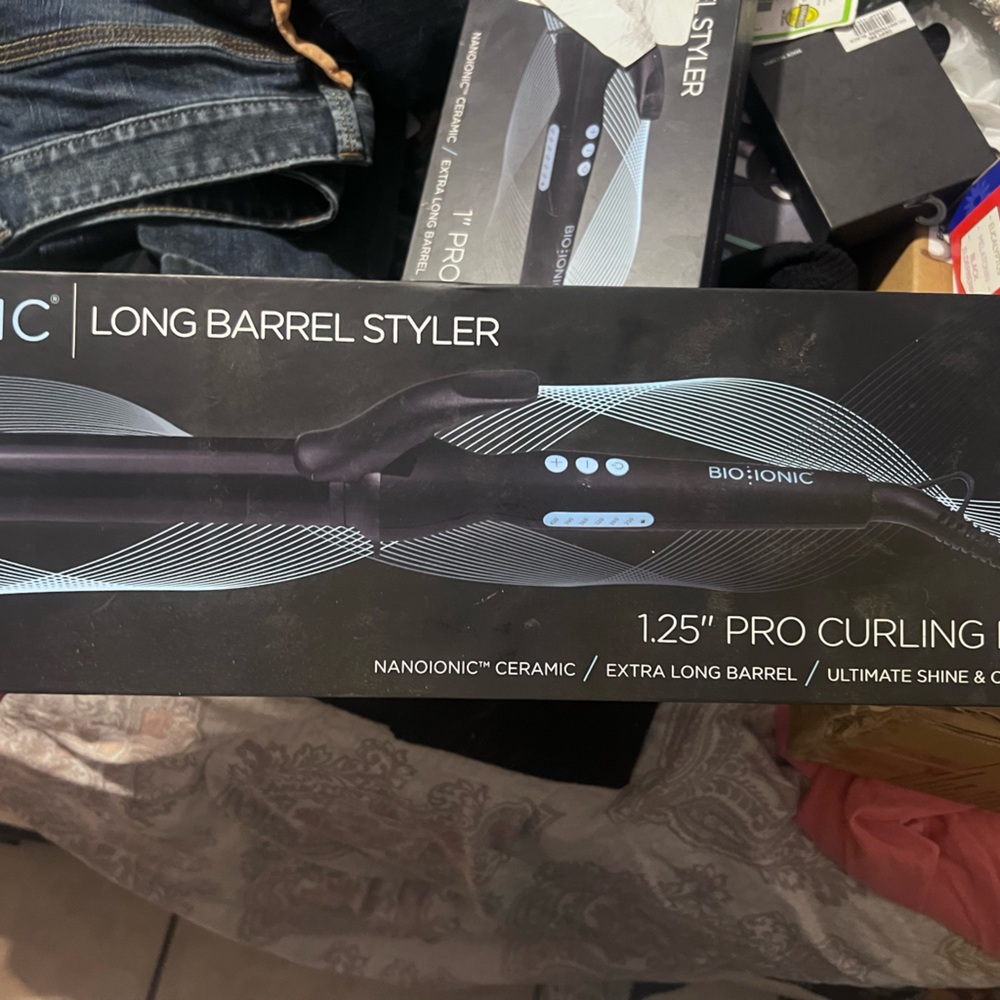 Bio ionic- curling iron